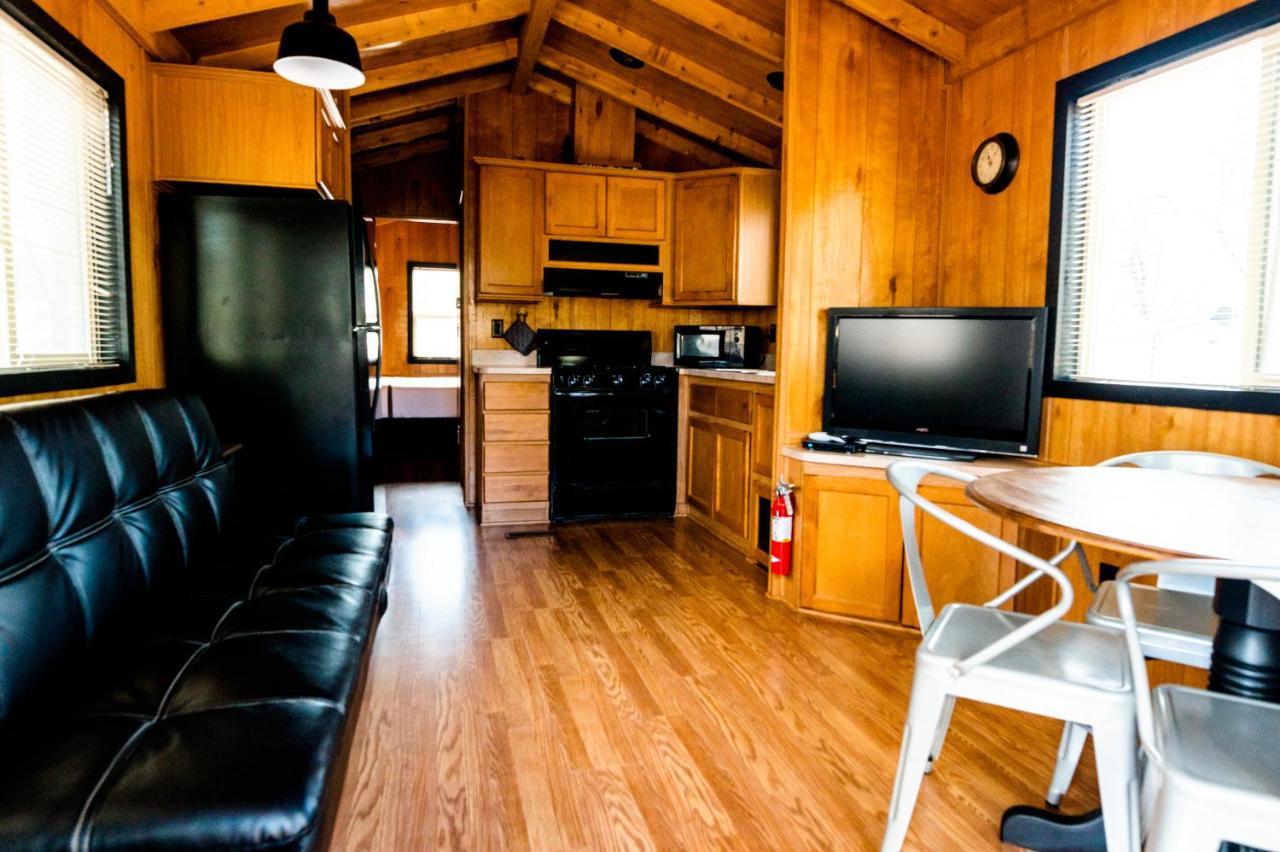 Garden Of The Gods Rv Resort 科罗拉多斯普林斯 外观 照片